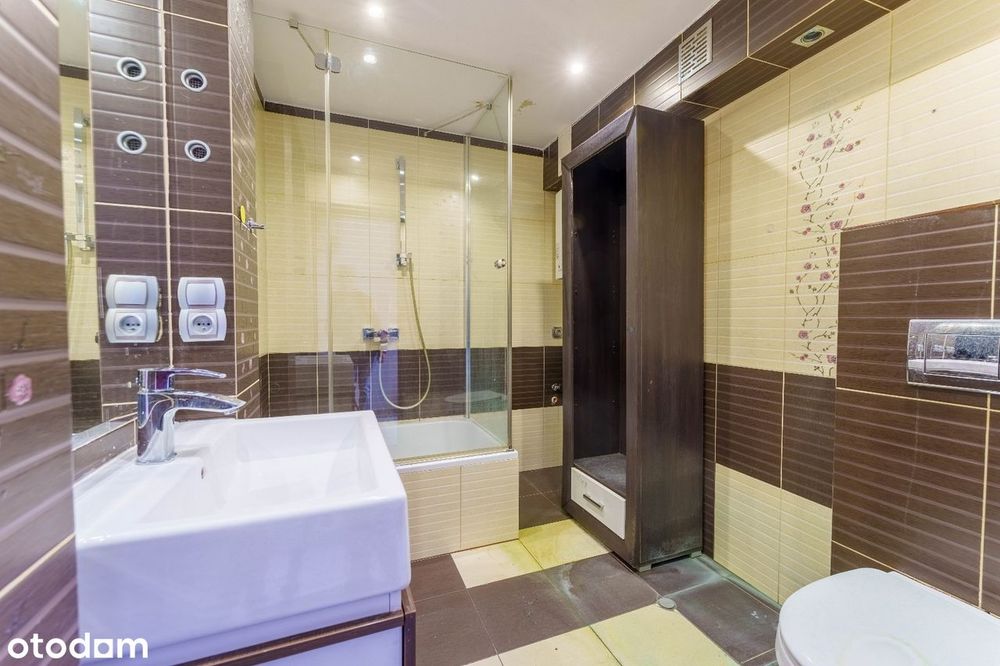 Przestronne mieszkanie z balkonem w centrum