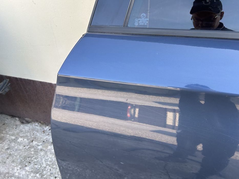Lewe tylne drzwi lewy tyl bmw e84 x1 b07 oryginalny lakier wysylka duzo zdjec