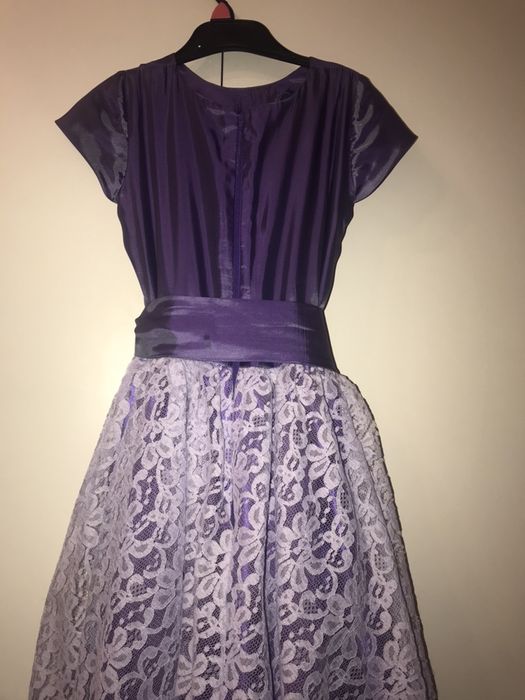 Платье 7 лет  - 8 лет рост 128 фиолетовое кружево нарядное на праздник