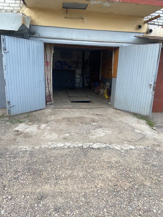 Продаю гараж Львів вул Пилипа Орлика