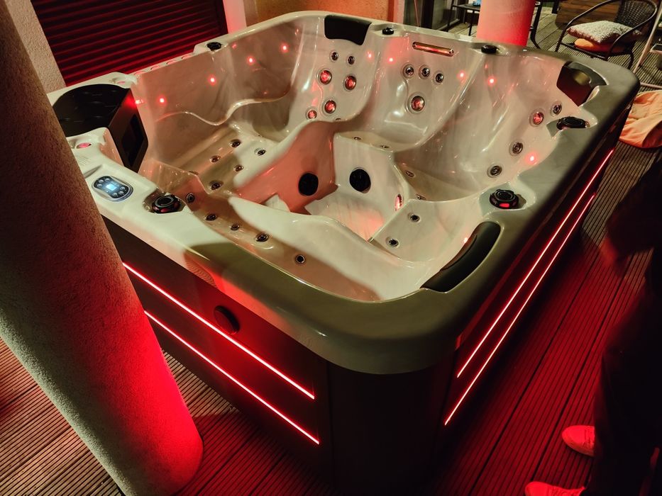Nowa Wanna spa , jacuzzi ogrodowe, Balboa , 2 leżanki - FV,raty 0