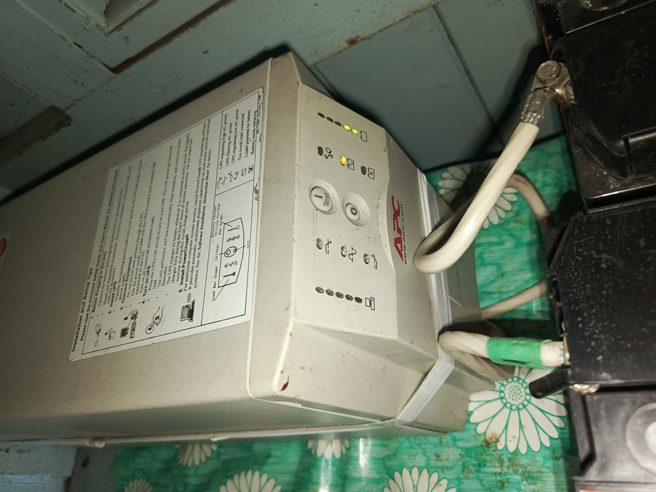 Smart ups 1000 безперебійник для котла
