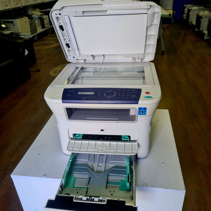 Акция! Xerox WC 3220 .Лазерный принтер копир сканер МФУ. Год гарантия.