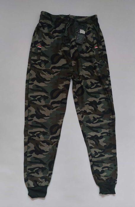 Spodnie męskie dresowe ocieplane moro Lintebob 25R r XL pas do 100 cm