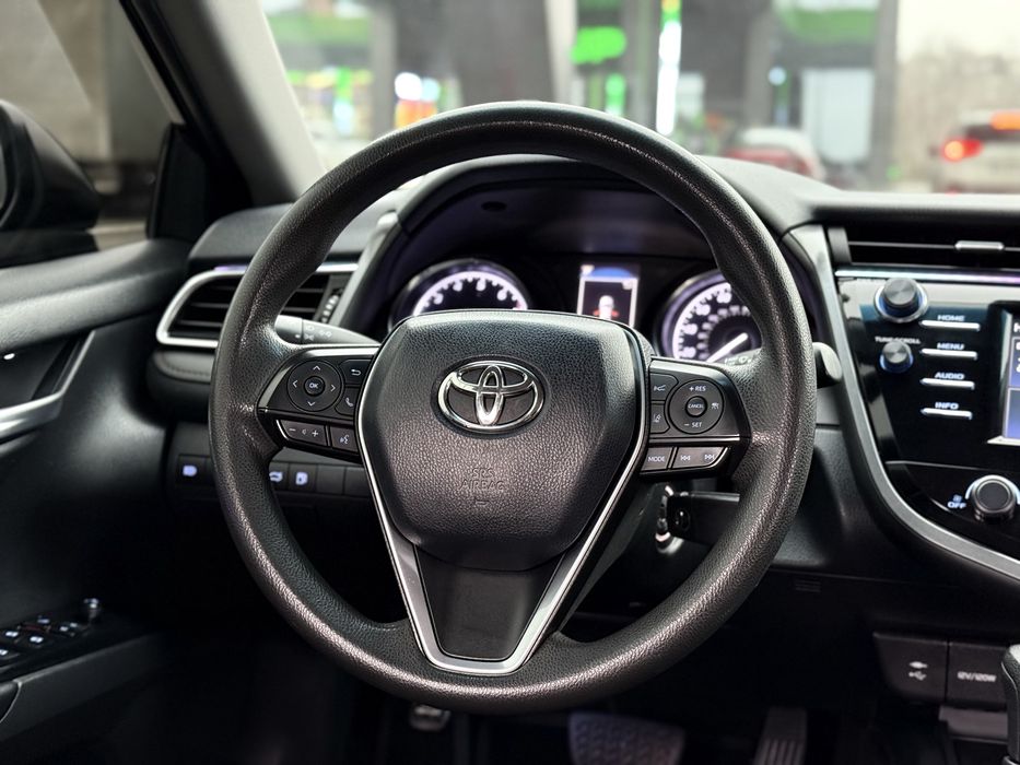 Отличное состояние! Camry 70 2017