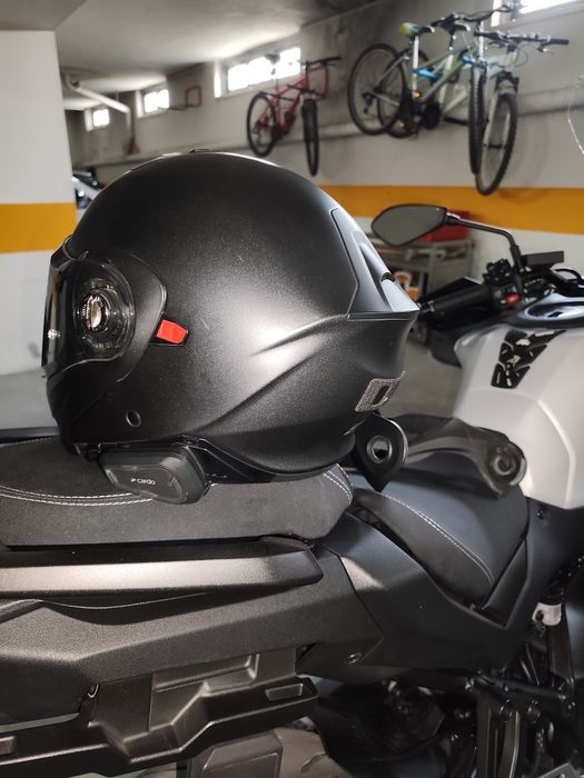 ADX-2 Matt Pearl Black

10
34

Versões: