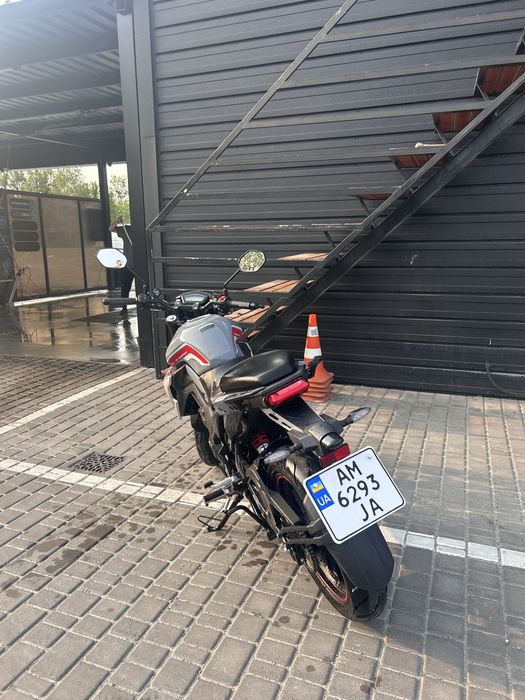 Продам мотоцикл lifan sr220