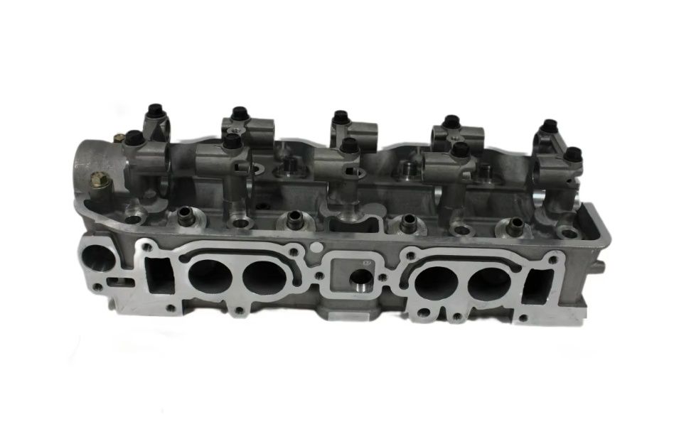ГБЦ 4G63 4G64 Mitsubish Galant Lancer  L200 L300 DELICA Pajero 2,0 2,4