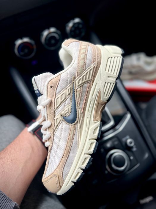 Жіночі кросівки кросівки Nike Initiator
