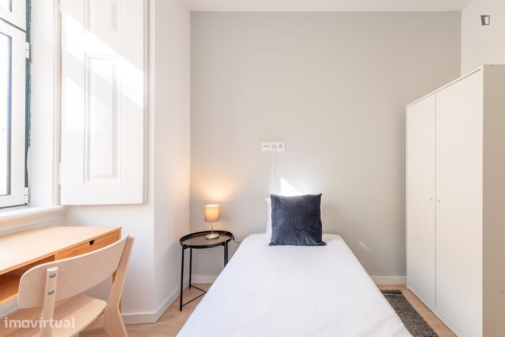 Quarto - localizado em Mouraria Lisbon