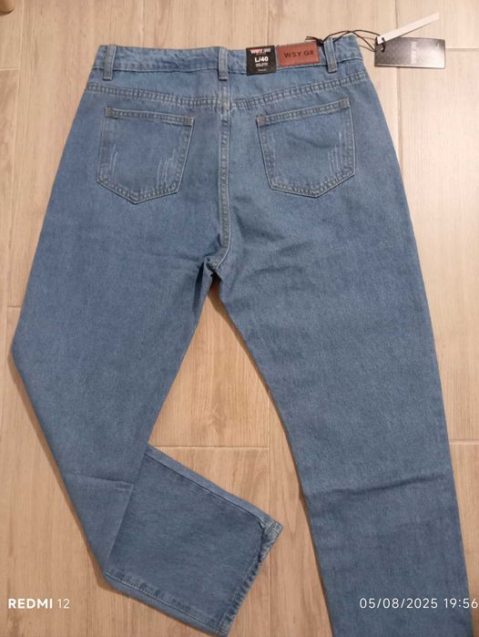 Calças de ganga novas