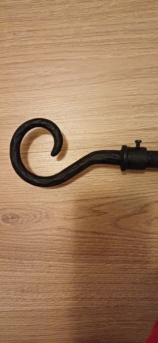 Varão para cortinas preto