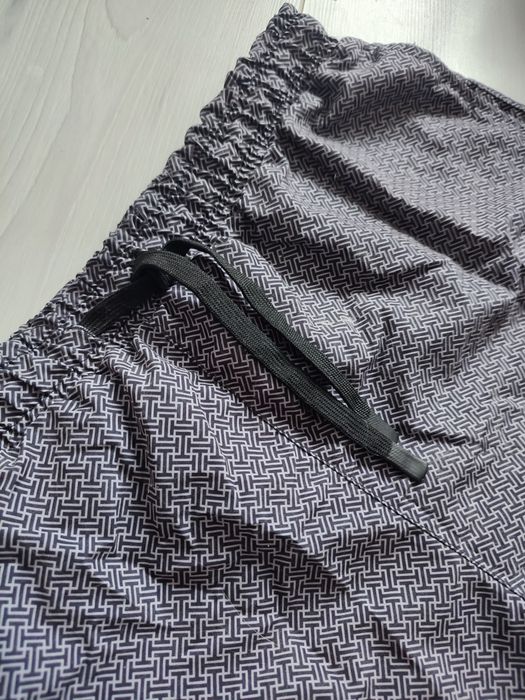 Męskie szare spodenki kąpielowe wiązane sportowe na basen 42 XL