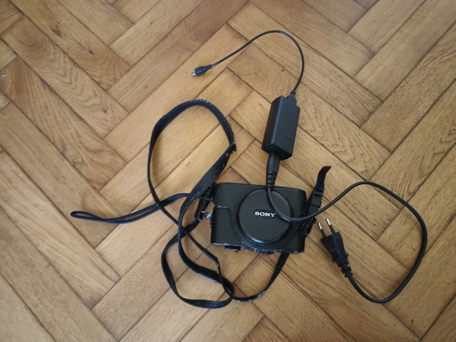 Aparat Sony DSC-RX100