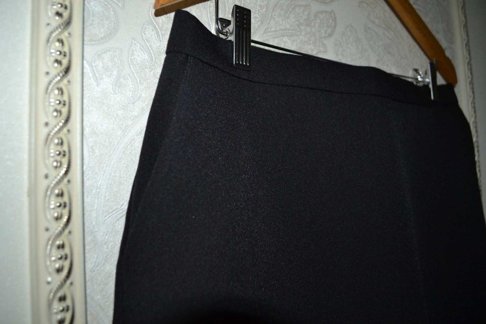 Ошатна міні-спідниця турецького бренду KOTON 44 розмір