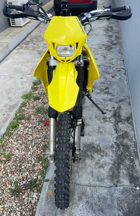 Suzuki DRZ400E - 2001 - Matriculada - Full mods