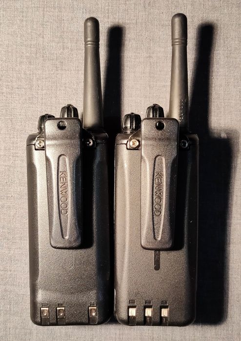 Продам рацию VHF FM Transceiver Kenwood TK-2407-M