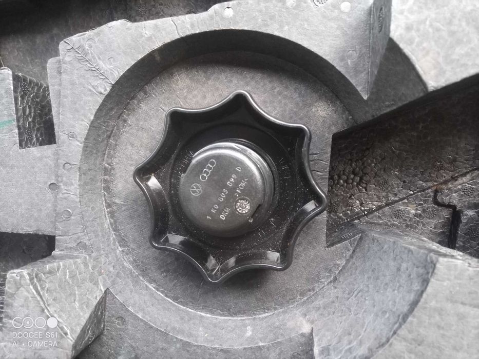 WKŁAD KOŁA Zapasowego AUDI A3 8P + mocowanie