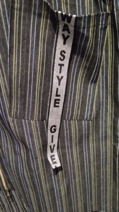 Продам літній плащ.