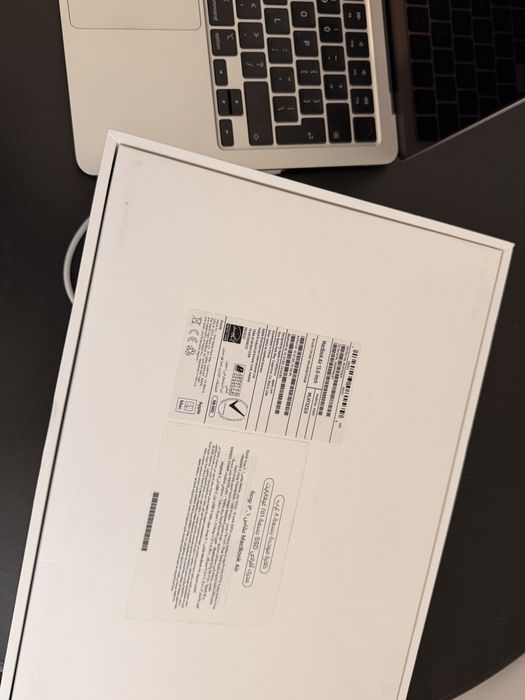 MacBook Air M2 8GB RAM 256GB SSD – Stan Bardzo Dobry