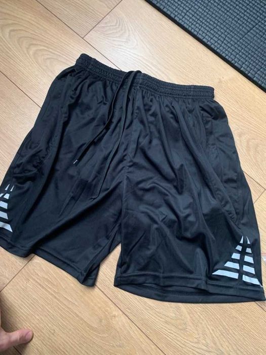 Ubranie Sportowe strój spodenki i koszulka wzór 307A/504A rozmiar L