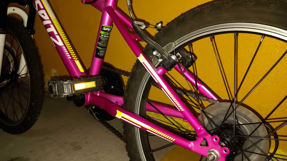 Bicicleta Criança - BTT/MTB 20'' (Com Suspensão e Mudanças)