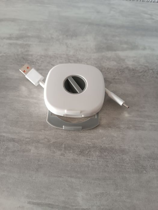 Холдер органайзер коробка для шнуров кабелей