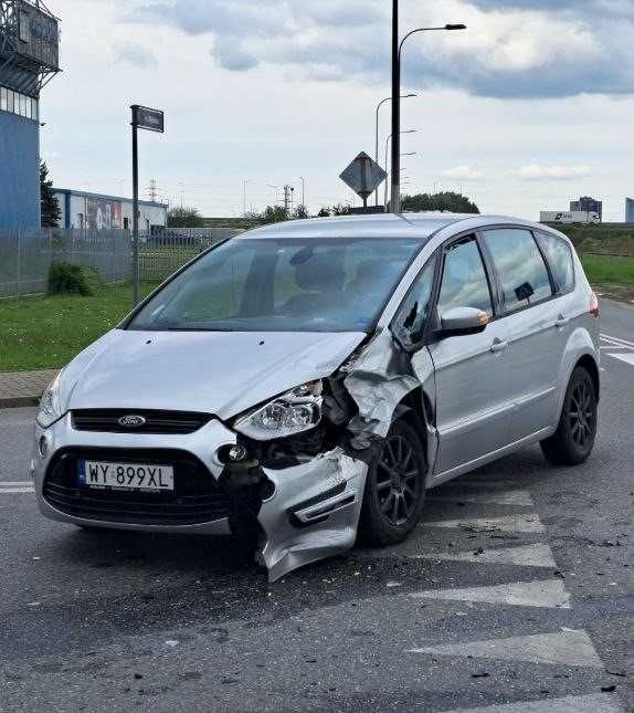 Ford S-Max 2012 LIFT 2.0 TDCi (7 osób) – po kolizji, idealny na części / odbudowę. Wyposażenie Bogate!