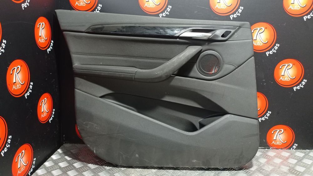 Quartela Frente Esquerda Bmw X1 (F48)