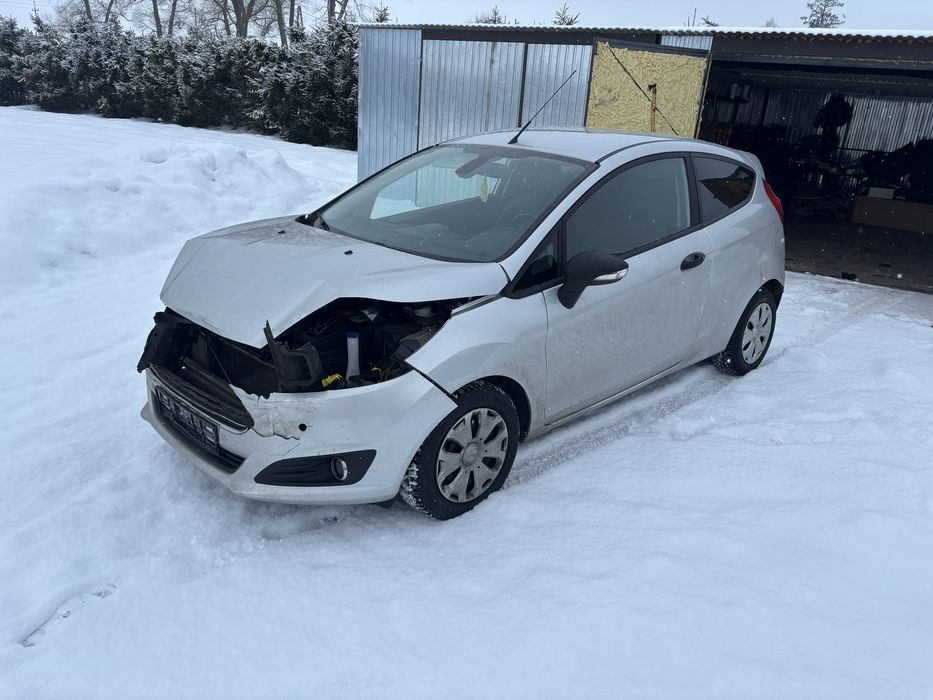 Ford fiesta mk7 na czesci 1.5 tdci 2016r
