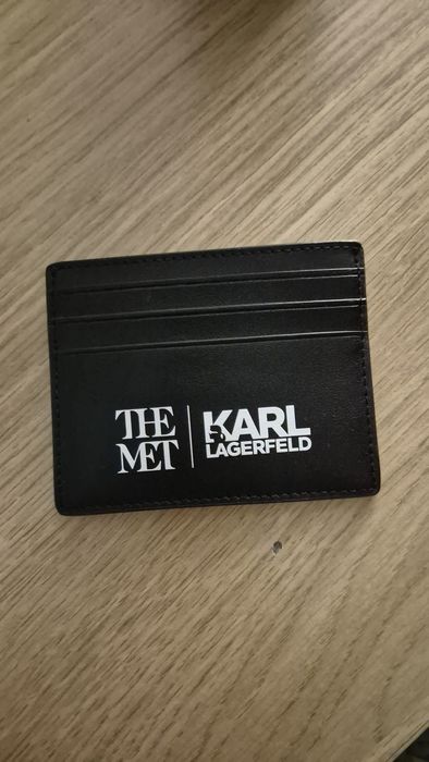 Etui na karty marki Kark Lagerfeld