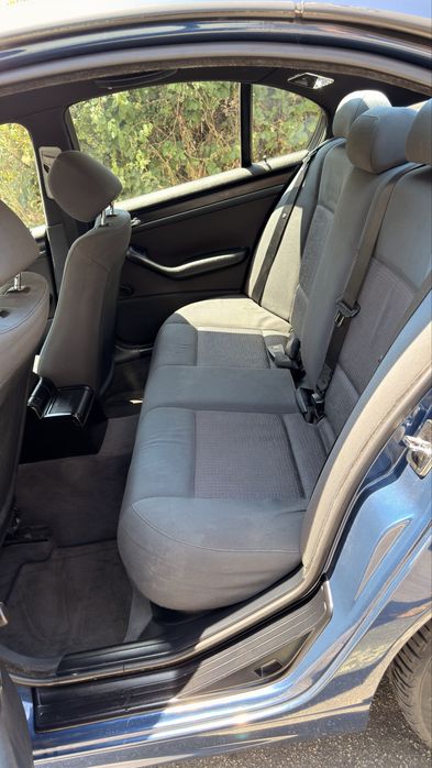 Vendo BMW 320d E46, de 2004, em muito bom estado geral