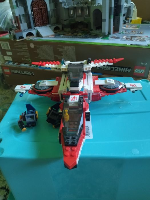 LEGO Marvel super Heroes avenjet 76049