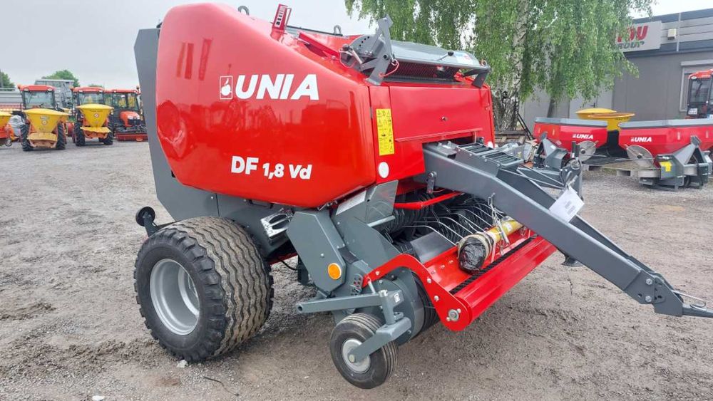 Prasa rolująca zmiennokomorowa Unia DF 1,8VD DEMO