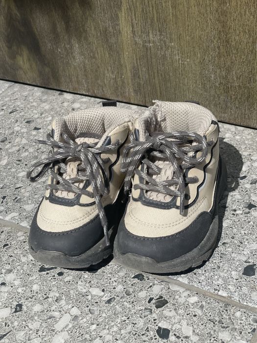 Черевики, кросівки zara