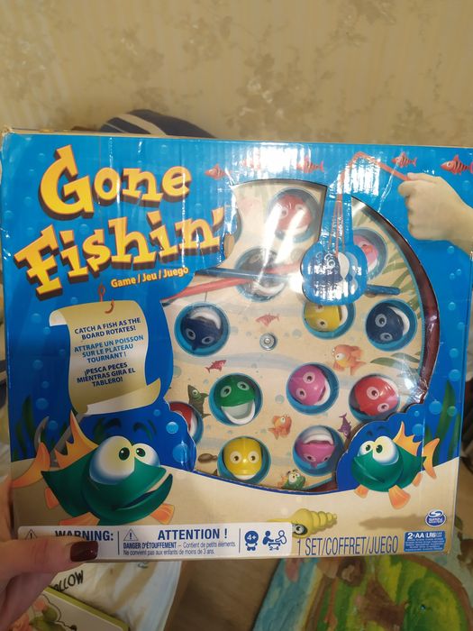 Продам дитячі іграшки та речі