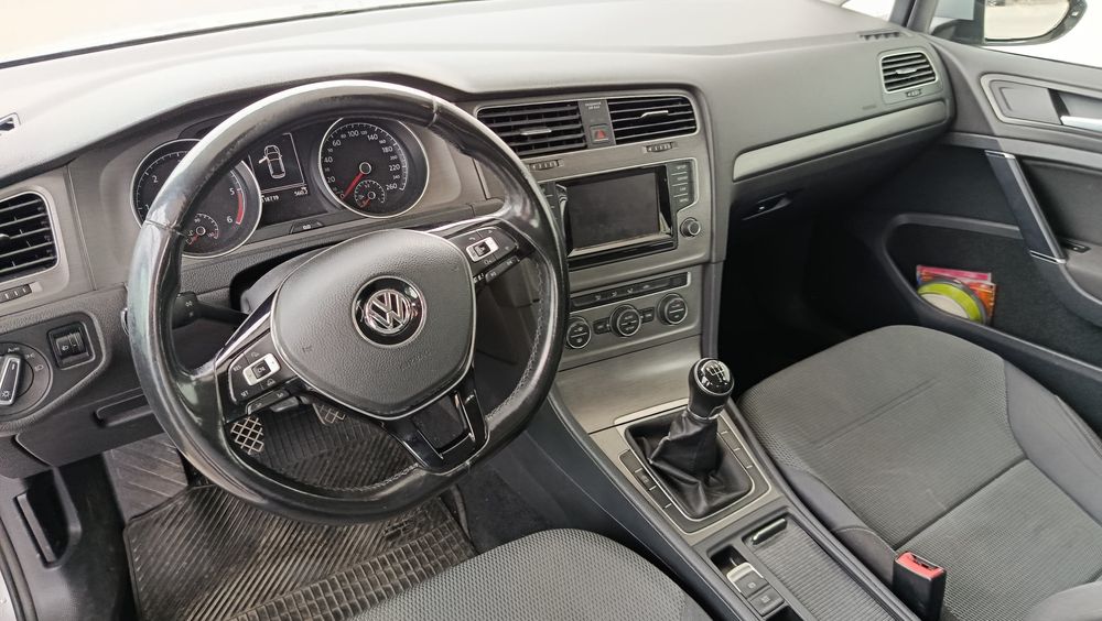 Volkswagen Golf VII 1.6 TDI 135cv