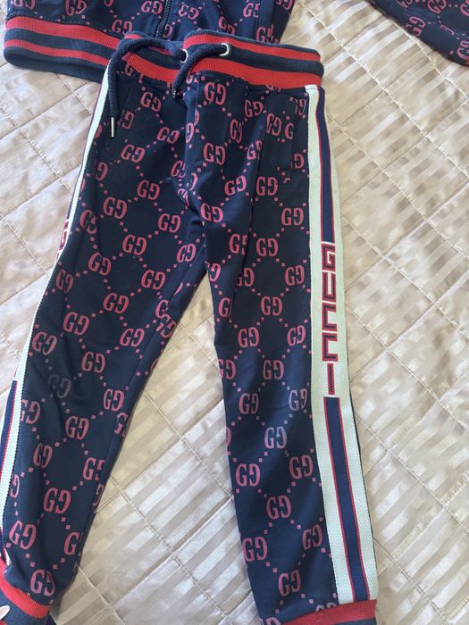 Костюм  унісекс  Gucci