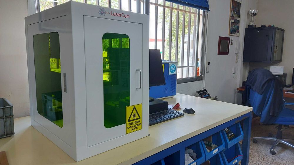 Vendo Laser Fibra 20W de Ocasião com Garantia