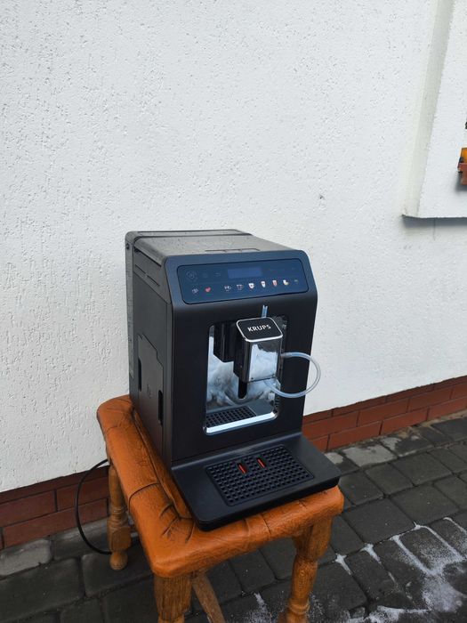 Кавомашина кофемашина Krups Evidence One EA895N10