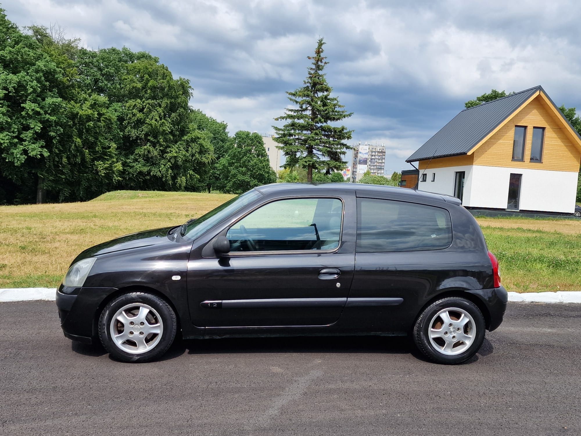 Renault Clio III hatchback for sale Poland Jastrzębie Zdrój, AR29099