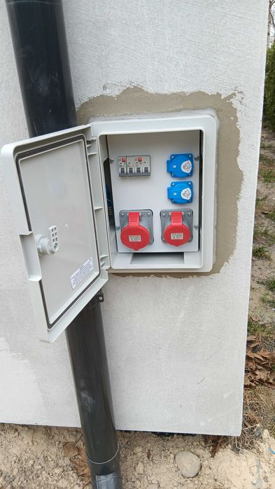 Elektryk z uprawnieniami Eksploatacja, Dozór, Pomiary.