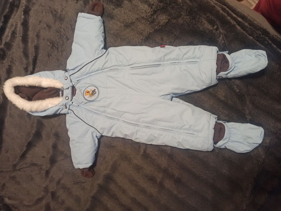 Zimowy kombinezon niemowlęcy r. 62