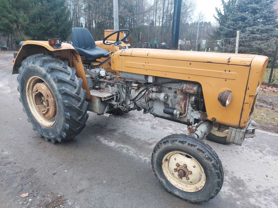 Części ursus c-360  silnik skrzynia różne pokrywa zwolnica oś ostrówek