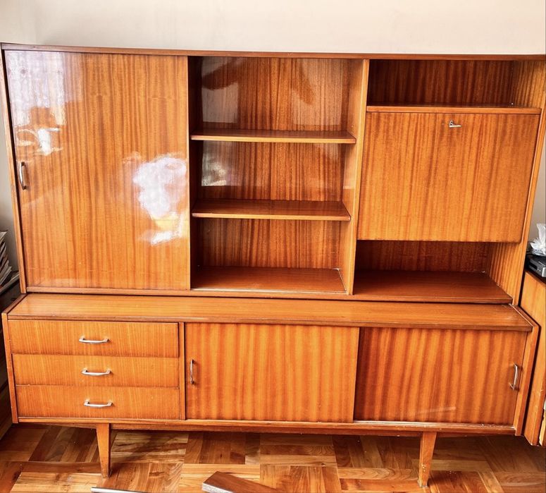 Kredens „Violetta” – trójdzielny, lata 70