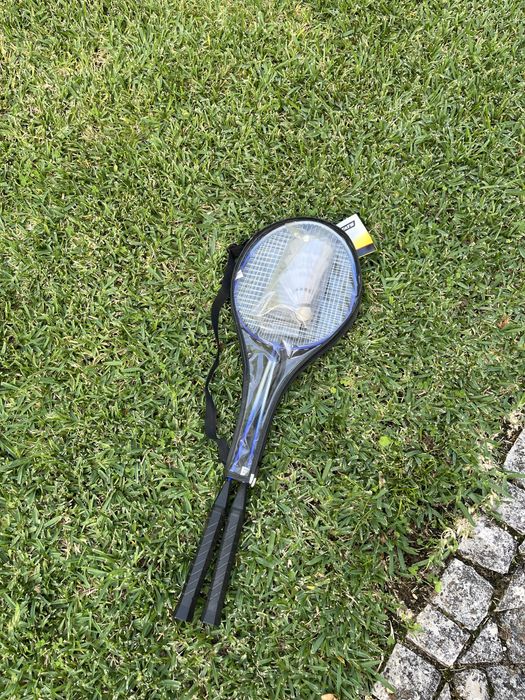 Kit de Badminton STATS com Raquetes e Volantes (Novo / Com Etiqueta)