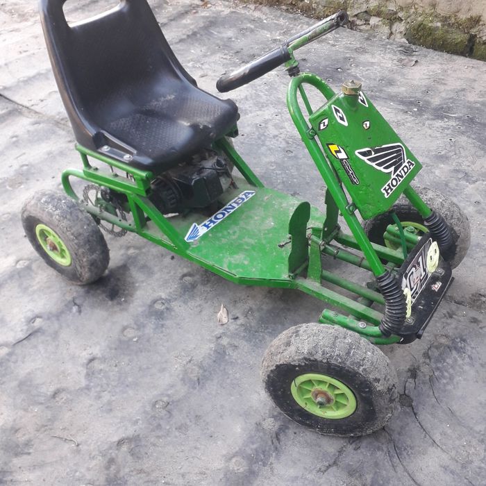 Продам дитячий бензиновий картинг.