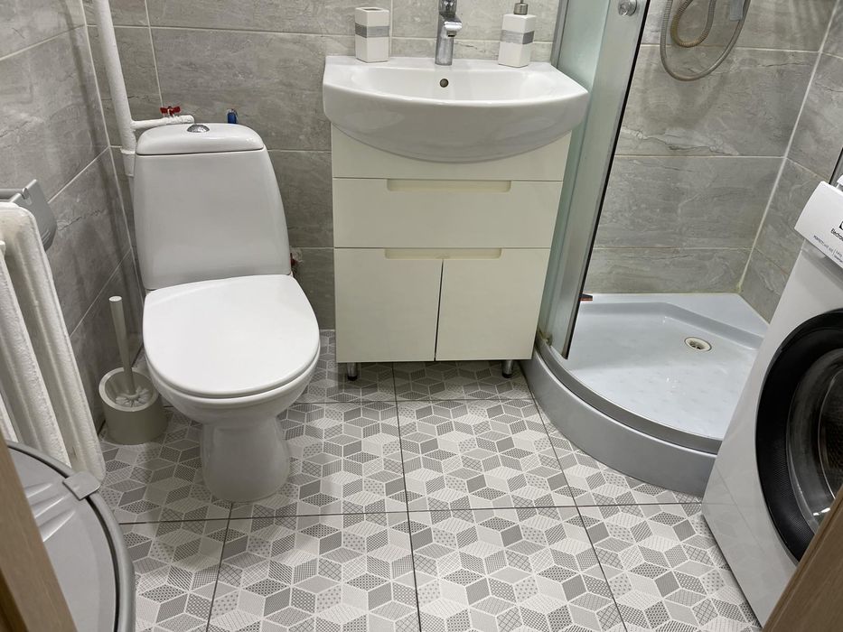 Оренда 2кім квартири в центрі. Світло не вимикають