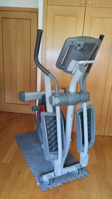 Bicicleta Elíptica DOBRÁVEL.  -  PRO-FORM 895 ZLE