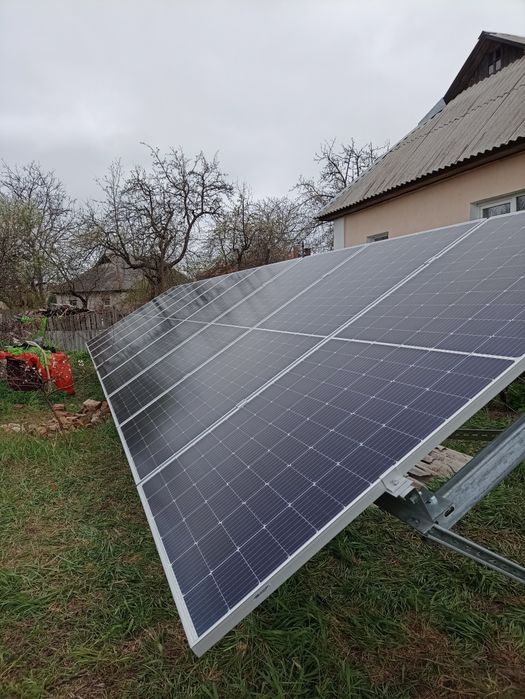 Сонячні панелі: продаж, монтаж, підключення